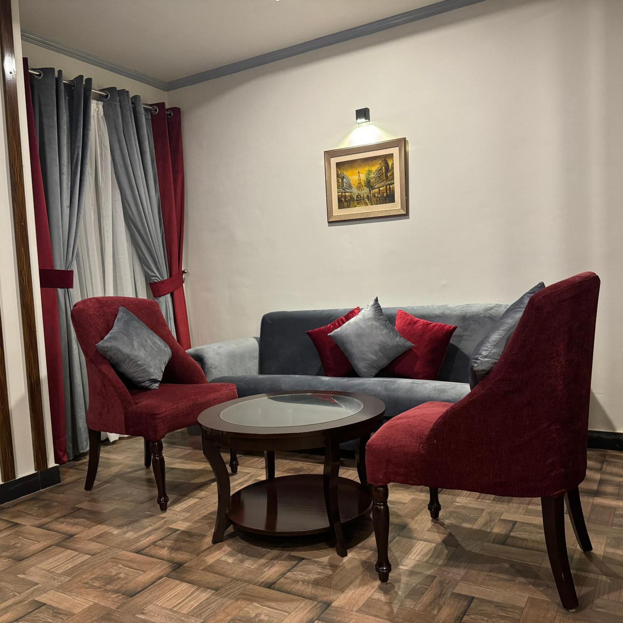 Hotel Oban ลาฮอร์ ภายนอก รูปภาพ