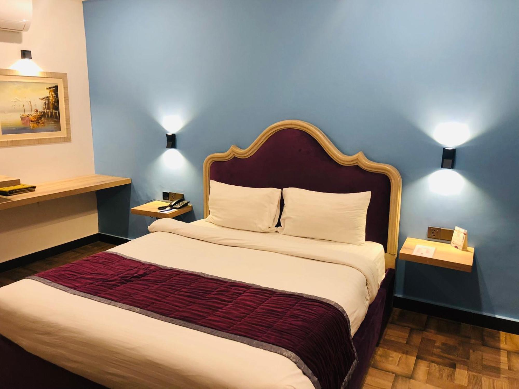 Hotel Oban ลาฮอร์ ภายนอก รูปภาพ