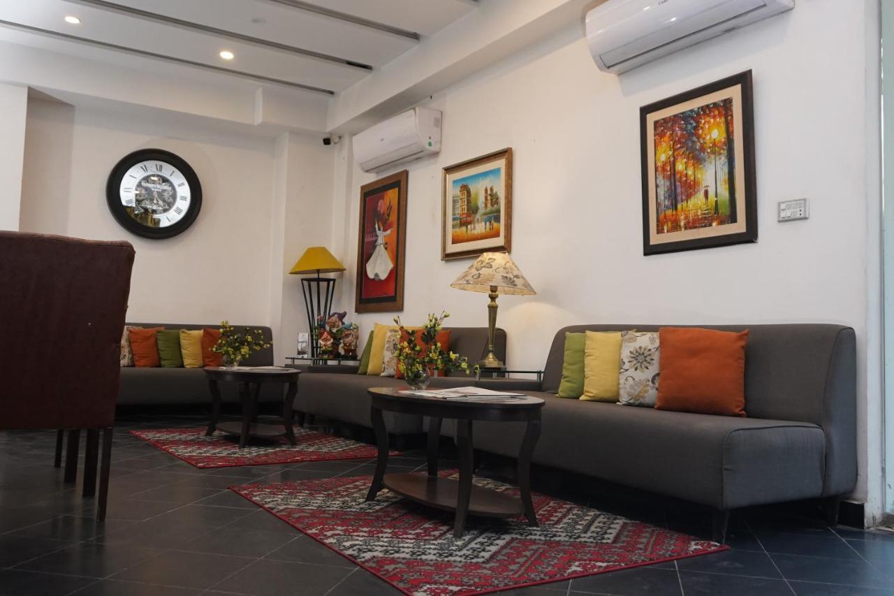 Hotel Oban ลาฮอร์ ภายนอก รูปภาพ