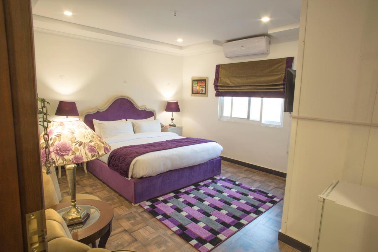 Hotel Oban ลาฮอร์ ภายนอก รูปภาพ